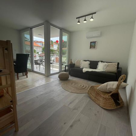 Vila Regina Apartment Paloma With Swimming Pool Jezera Luaran gambar