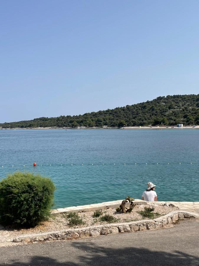 Vila Regina Apartment Paloma With Swimming Pool Jezera Luaran gambar