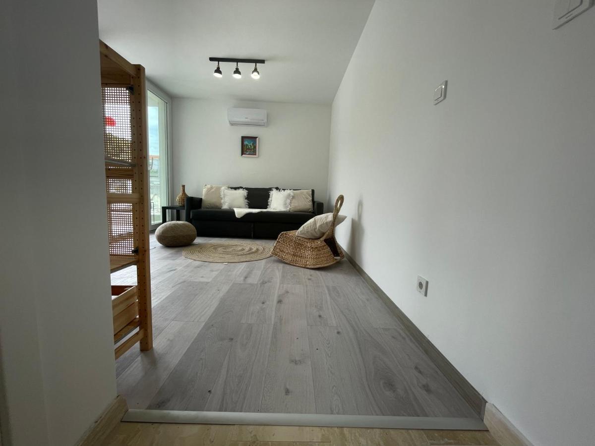 Vila Regina Apartment Paloma With Swimming Pool Jezera Luaran gambar